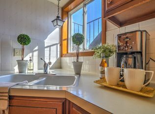 201 Tompkins Dr #9, Madison, WI 53716