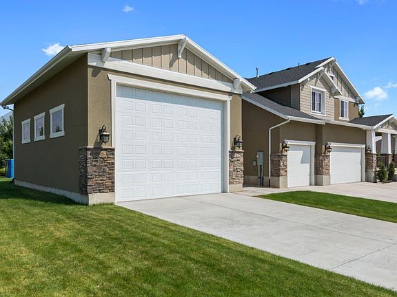 24'x40' detached garage