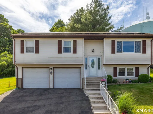 160 Cimarron Road, Middletown, CT 06457