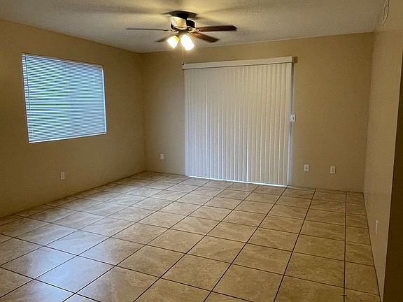 5th image of 941 Gail Gardner Way #A