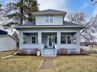 1216 Crooks Ave, Kaukauna, WI 54130