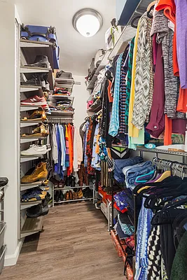 Sold by Compass | media 5