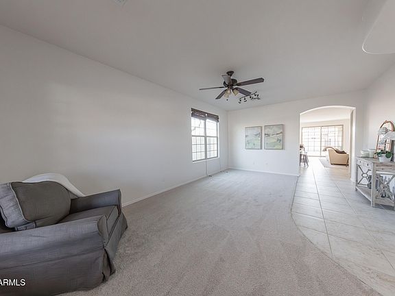 5th image of 15009 W GLENROSA Avenue