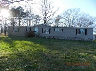 13 Broadway St, Rossville, GA 30741