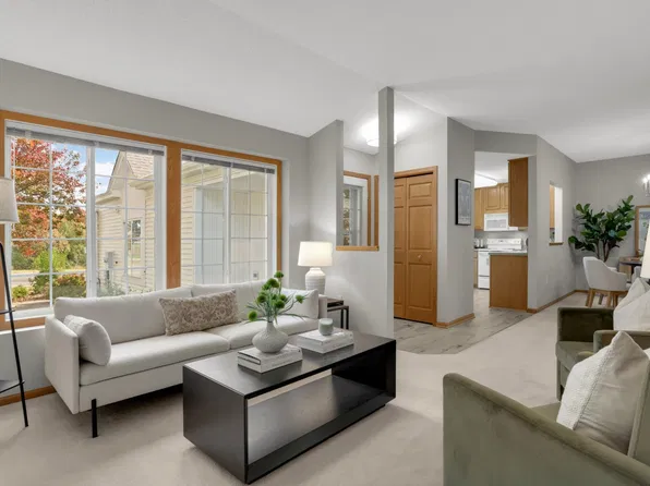 18519 Orchard Trl, Lakeville, MN 55044