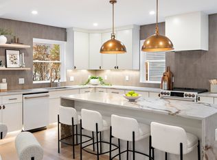 18 2nd St, Natick, MA 01760