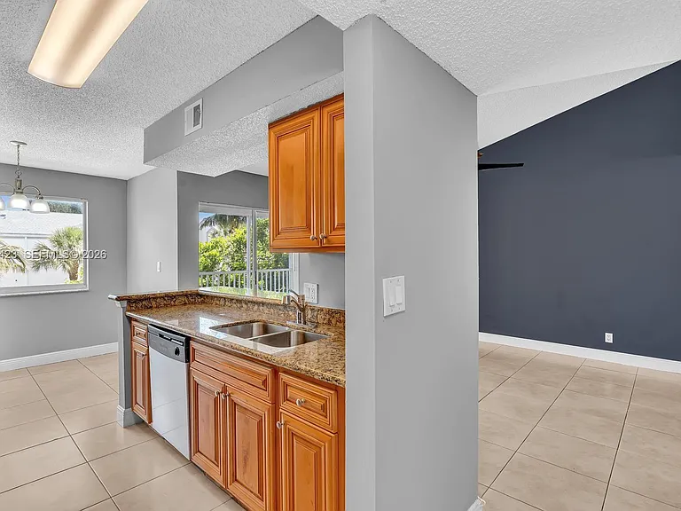 5740 Rock Island Rd #299 — Photo 7