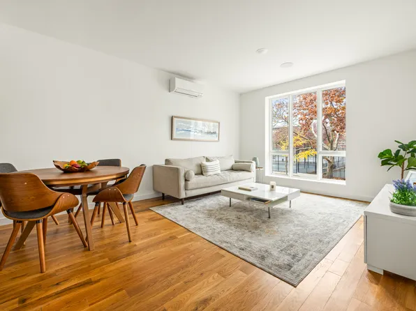 88 Marion Street image 1 of 8