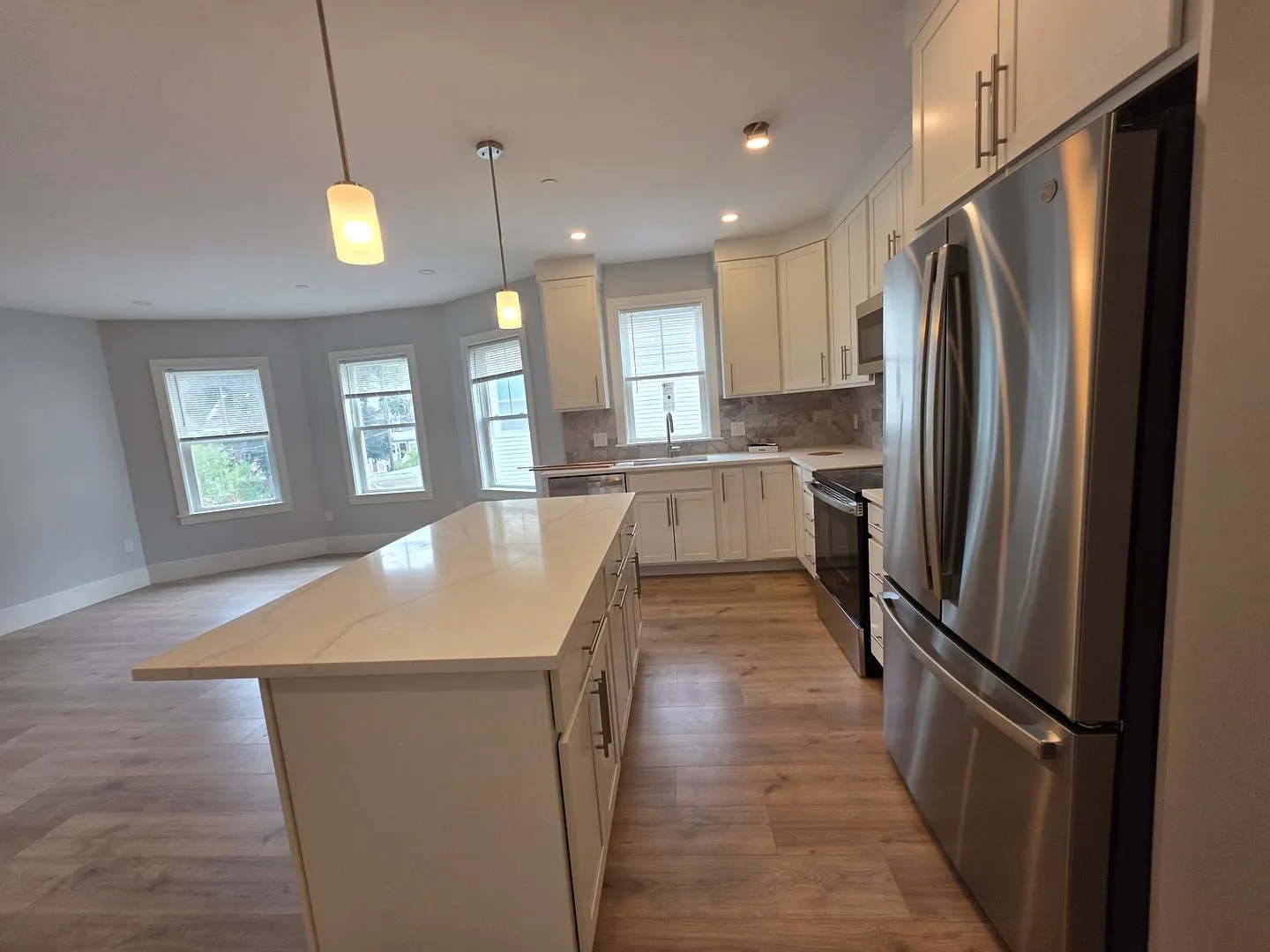 No Brokers Fee, No Security Deposit, New Construction in Lower Allston, In-Unit Washer and Dryer,... — Photo 4