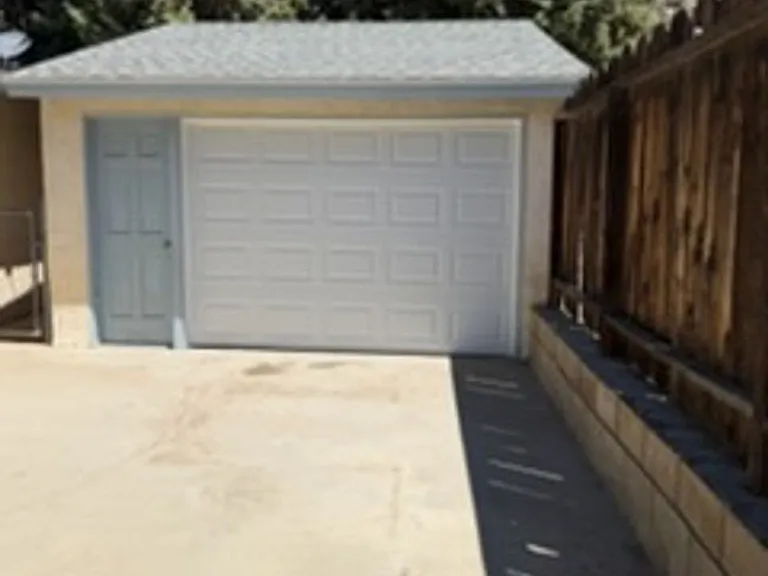 6641 Ivins Dr — Photo 20