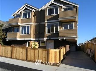 852 NE 94th St #B, Seattle, WA 98115