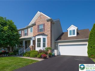 2772 Sheffield Dr, Easton, PA 18040