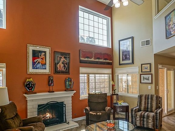 3rd image of 25788 Covala Ct