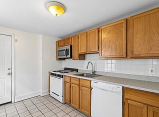 4159 Ridge Ave #2B, Philadelphia, PA 19129