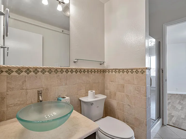 320 Peninsula Ave #413 — Photo 14