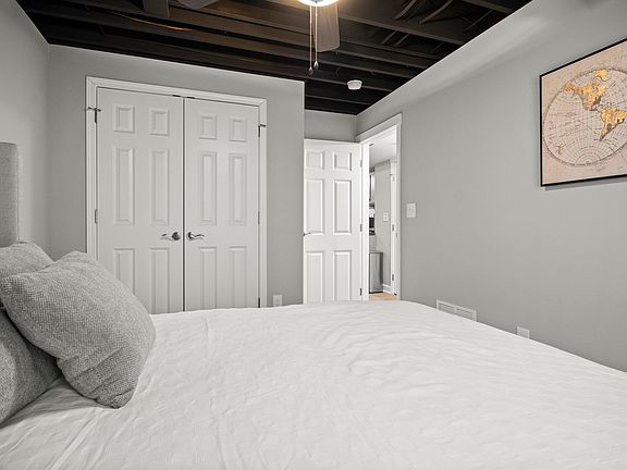 5th image of 2273 E 100th St #4