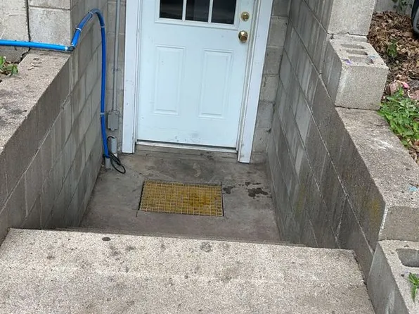 731 Forest, 731 Forest Ave #A02, Crete, NE 68333