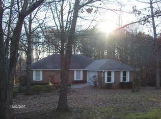 2949 Glover Dr, Cumming, GA 30040