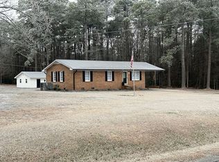 608 Boyd Lake Rd, Hamlet, NC 28345