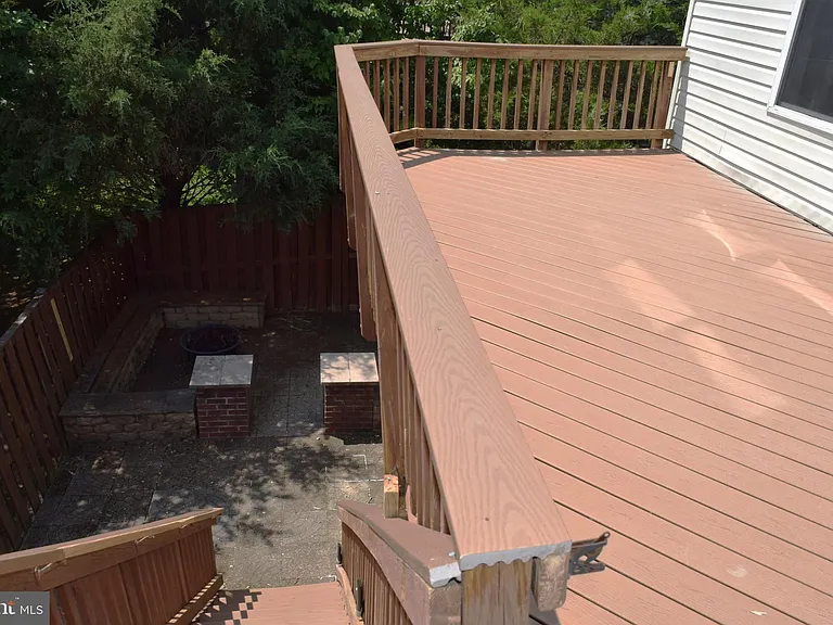 8819 Blue Royale Ln — Photo 20