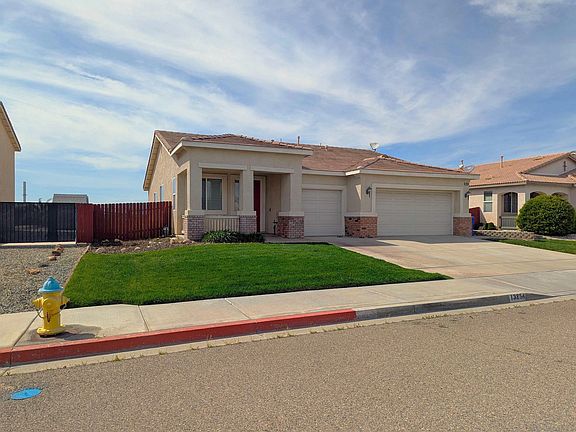 3rd image of 13254 High Mesa St