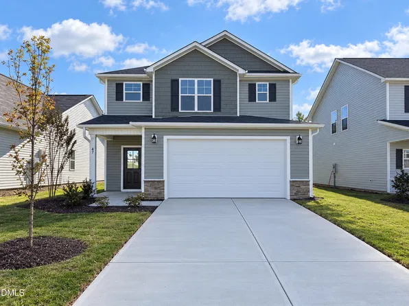 47 W Emily Gardens Dr #61, Selma, NC 27576
