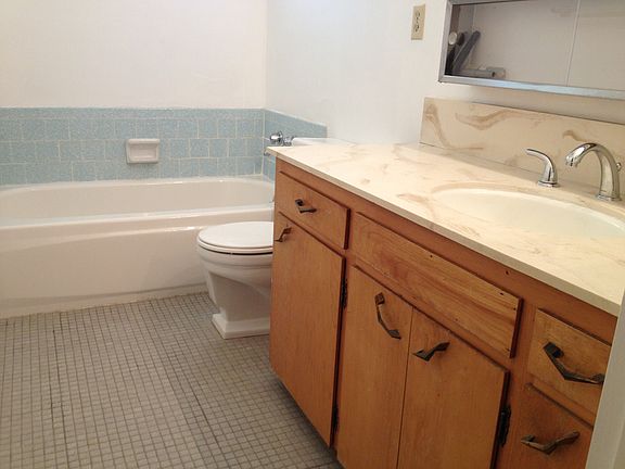 4th image of 34762 Avenue E