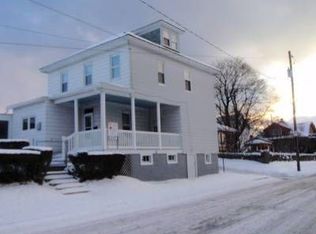 117 W Arch St, Frackville, PA 17931