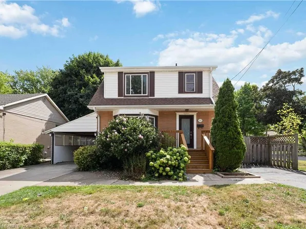 115 W 32nd St, Hamilton, ON L9C 5G8