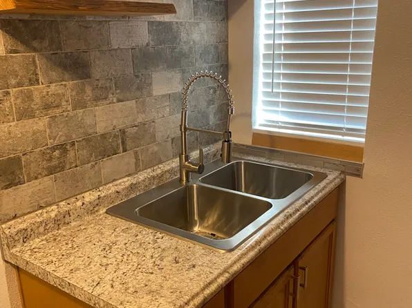 2312 Copper Ave #C, El Paso, TX 79930