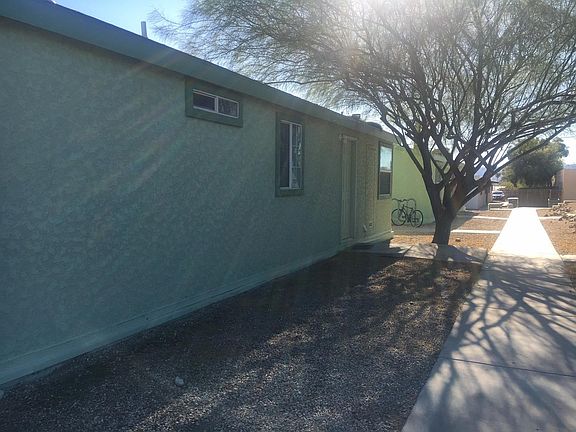 2nd image of 1901 N Park Ave #1