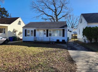 635 S 17th St, Decatur, IL 62521