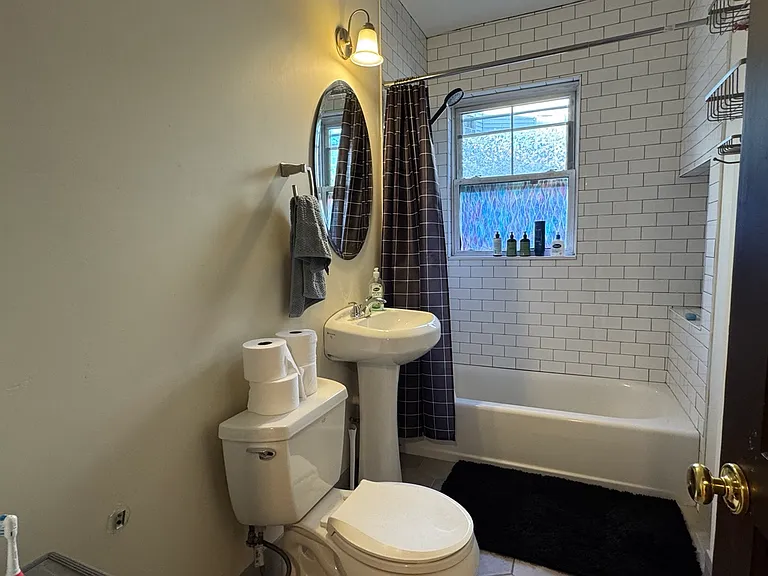 346 Faneuil St #4 — Photo 18