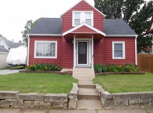 629 Douglas Ct, Davenport, IA 52803