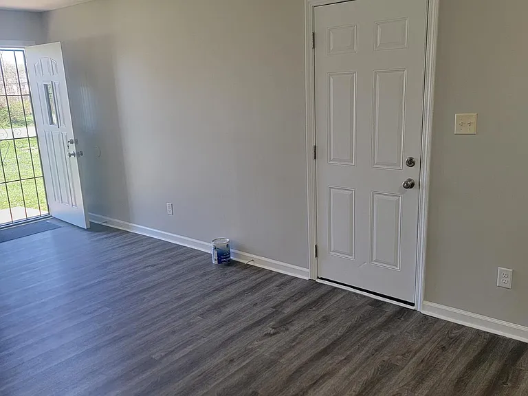 3815 N Grand Ave #3815 — Photo 50