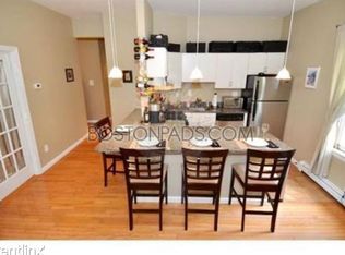 30 Pleasant St, Dorchester, MA 02125