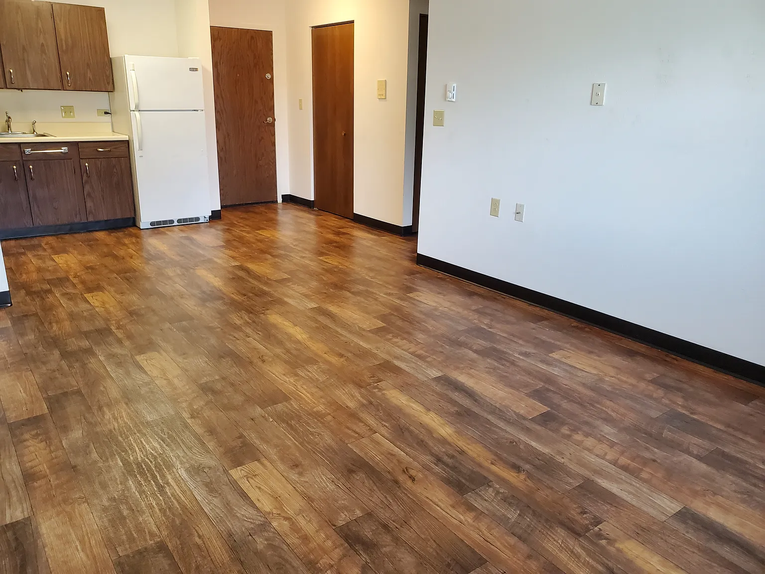 1 bed, $500 — Photo 3