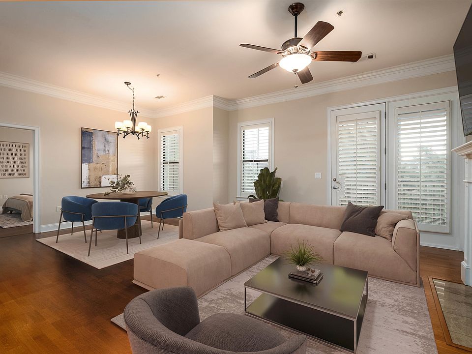 1st image of 680 Harbor Bend Rd APT 309