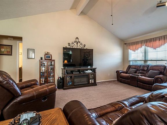 5th image of 1509 Canyon Springs Dr