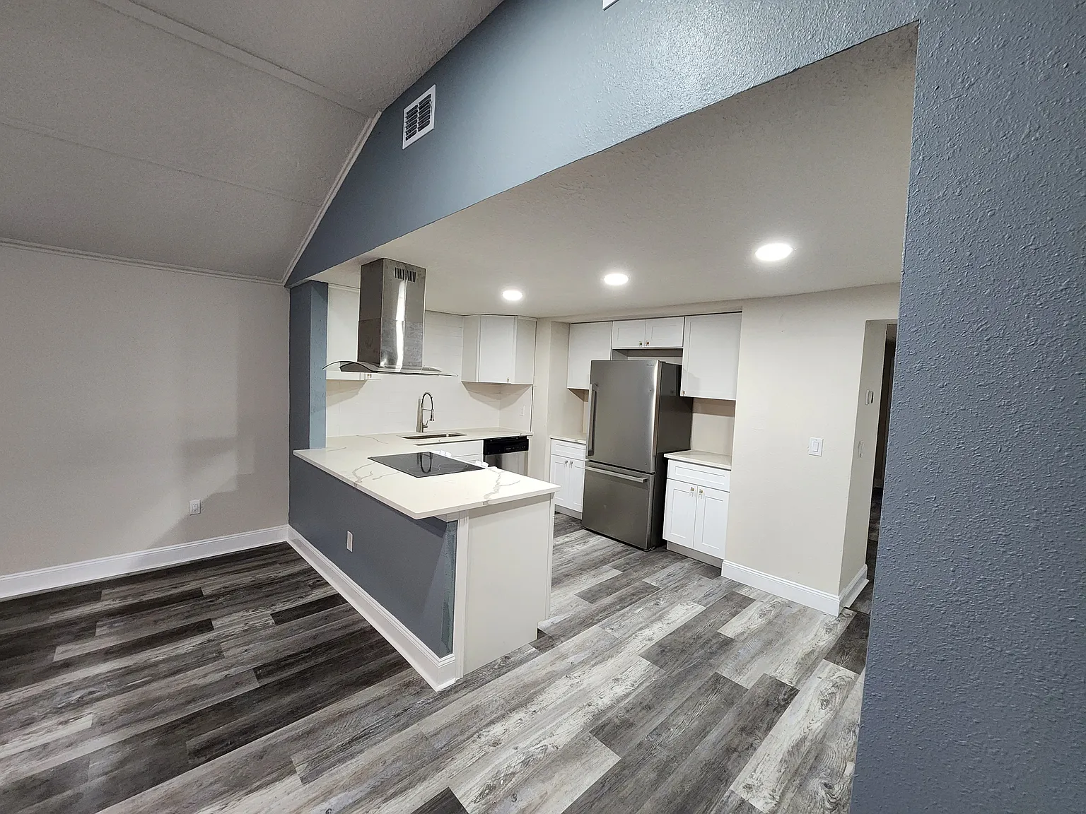 3 bed, 1400 sqft, $1,600 — Photo 4