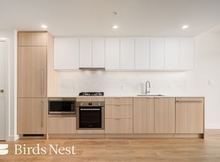 308 Alderson Ave #1105, Coquitlam, BC V3K 1W2
