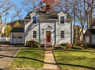 21 Arlington Rd, Melrose, MA 02176