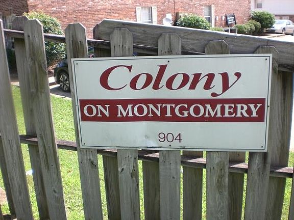 2nd image of 904 N Montgomery St APT 68