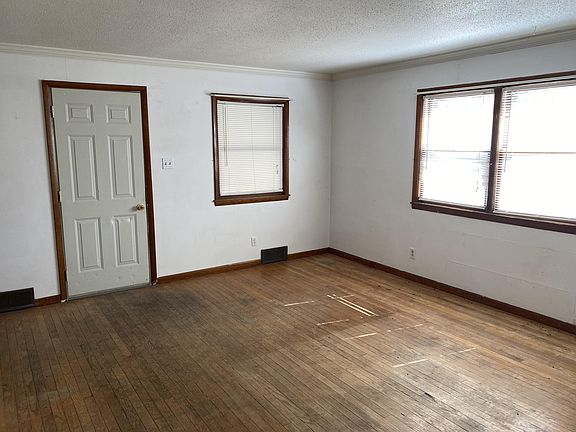 5th image of 815 Crawford Ave #813