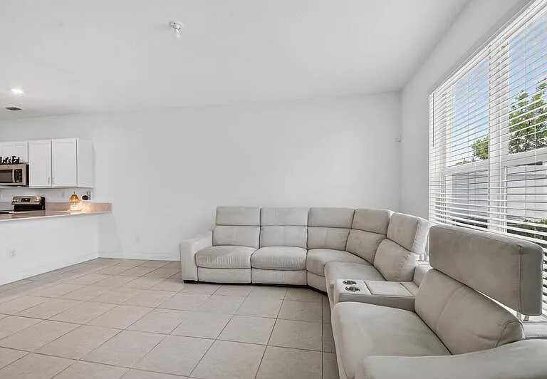 6933 N Harbours Edge Ave — Photo 18