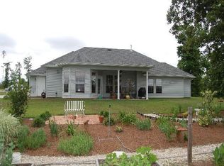 51 Harmony Dr E, Carriere, MS 39426