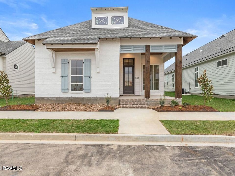 1st image of 102 Hedgemoore Ct