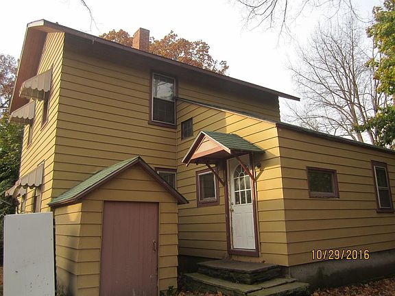 3rd image of 13 South St