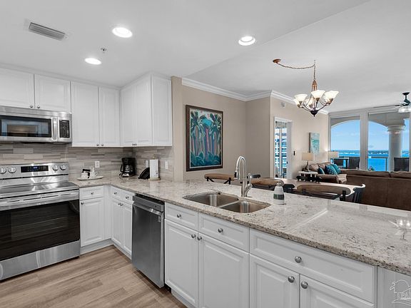 5th image of 3 Portofino Dr Suite 2006