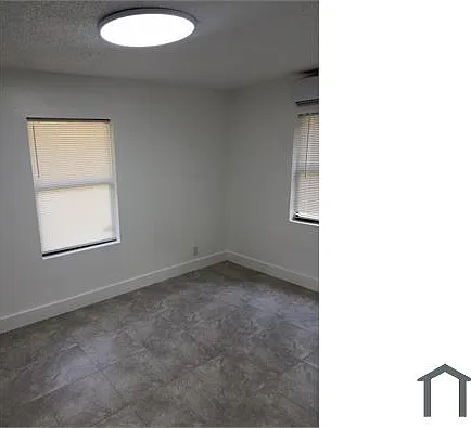 220 NW 12th Ct #3 — Photo 5